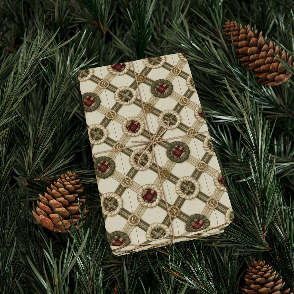Rope Lattice Christmas Wrapping Paper, Vintage Cream Green Trellis Gift Wrap Roll, Wreath Medallion Tartan Holiday Wrap, Matte Paper, Free Shipping